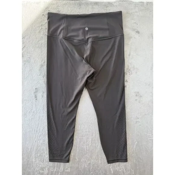 Athleta Gray Women's‎ Leggings Size Large Cropped (22" inseam) Workout - Picture 6 of 7